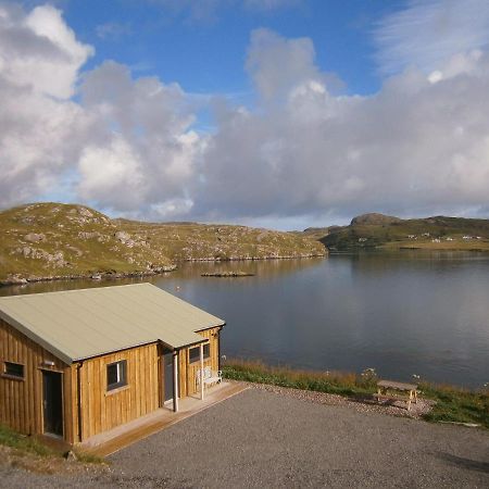Otter Bunkhouse Hostel Cairisiadar Екстериор снимка