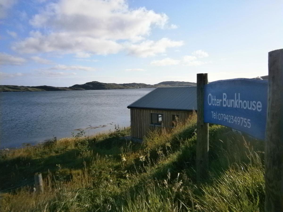 Otter Bunkhouse Hostel Cairisiadar Екстериор снимка